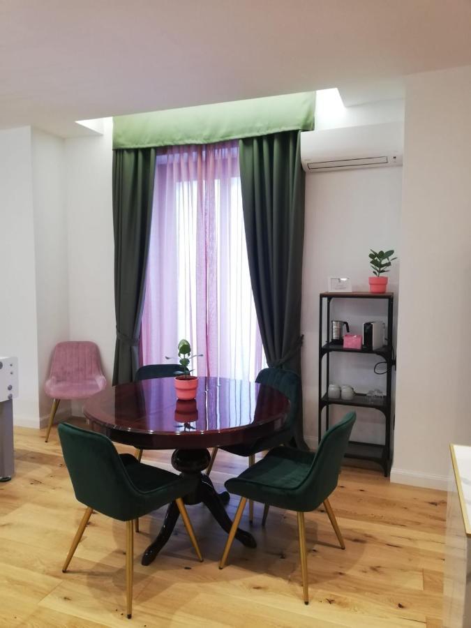 נאפולי President Plaza Vip Suite Spa By Babylon Stay מראה חיצוני תמונה