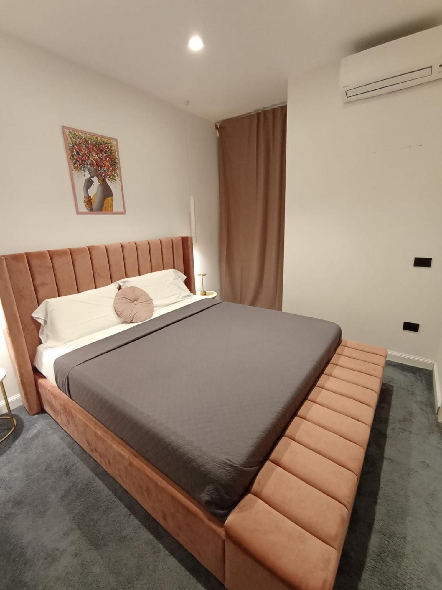 נאפולי President Plaza Vip Suite Spa By Babylon Stay מראה חיצוני תמונה