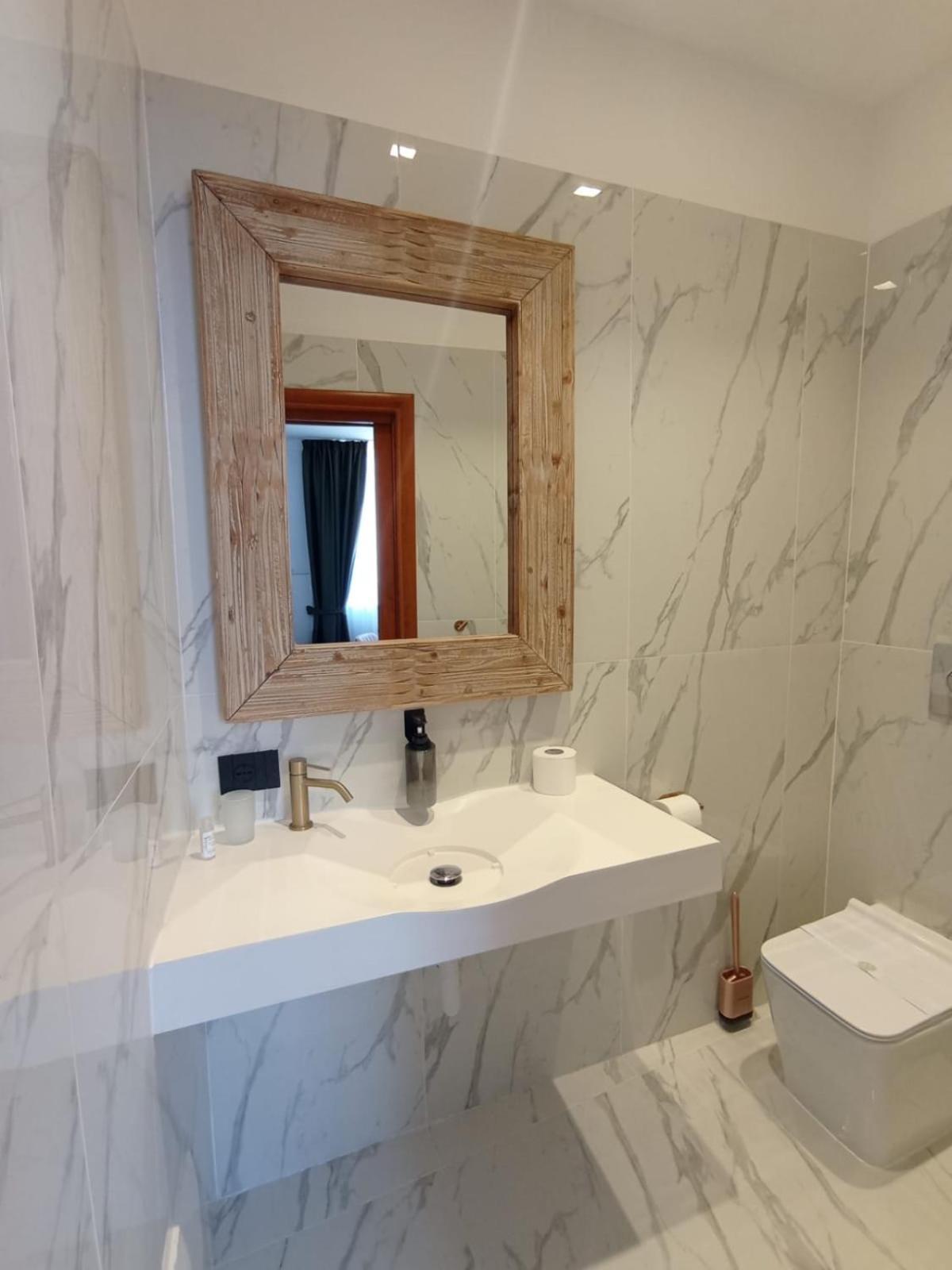נאפולי President Plaza Vip Suite Spa By Babylon Stay מראה חיצוני תמונה